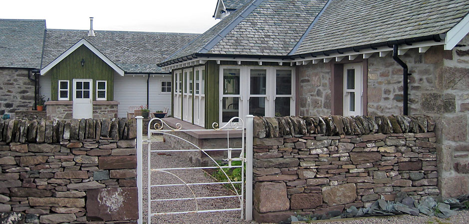 Fairness Farm, Comrie